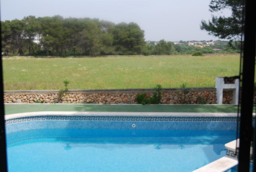 Es Pins Apartment Cala Blanca  Bilik gambar