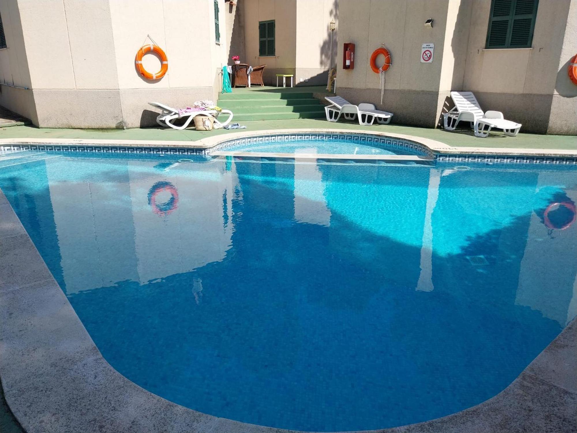 Es Pins Apartment Cala Blanca  Luaran gambar